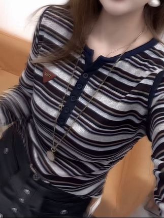#秋季穿搭 #秋季搭配 #针织衫女 #上衣女 #琥珀流光风外套太适合秋天了