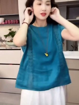宽松显瘦蕾丝拼接休闲上衣2025年夏季新款时尚复古圆领短袖衬衫女#简单大方时尚款#金典耐看不过时#时髦又洋气#短袖衬衫