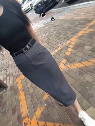 保护好自己的磁场,你的心理健康比任何关系都重要,相信我们会越来越好!”#时髦精的 #穿搭 #夏季穿搭 #简约搭配 #显瘦穿搭