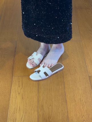 #外出百搭女拖鞋 #宝藏鞋子 #凉拖鞋 #一脚蹬 #脚宽脚胖都可以