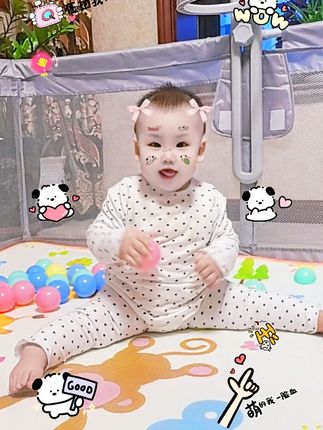 这个小套装也太好看了吧,可家居可打底,晚上当睡衣也可以,面料柔软舒适,品质真的很不错,宝宝贴身穿特别舒服,刷到的妈妈们千万别错过哦!#自己玩的不亦乐乎 😘