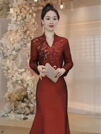 礼服平时可穿秋冬新款生日宴会聚会酒红色婚礼鱼尾连衣裙 #秋天第一杯琥珀流光 #上热门 #婚宴礼服 #旗袍连衣裙 #礼服连衣裙 @DOU+小助手