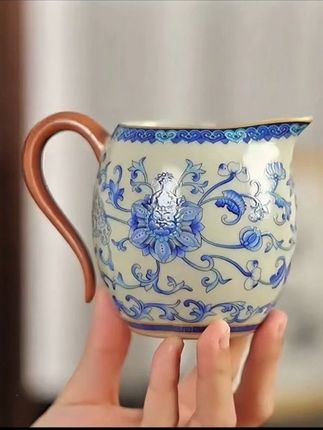 青花汝窑公道杯 茶漏 家用办公 大容量珐琅彩分茶器泡茶专用匀杯#茶器之美 #汝窑公道杯 #茶漏#分茶器#今天你喝茶了吗