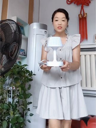 #多功能护眼台灯 #多功能护眼台灯插座 #护眼台灯