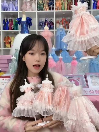孩子动手做衣服,妈妈再也不用愁换季买新衣! 孩子总想穿新衣服?试试这个DIY小物件!#手工diy#儿童玩具#益智玩具#让孩子远离手机#专注力培养