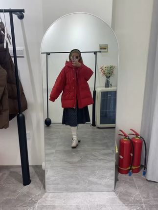 大码女生冬天终于有救了!羽绒服免费退超安心 姐妹们!这个冬天一定要给自己买一件保暖又好看的外套啊!!! 运费险就是运费险!拍下就可以试穿了!不合适的还可以退哦~#显瘦穿搭#大码女装#秋冬穿搭#羽绒服#羽绒服也能穿出时尚感