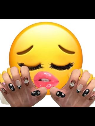 秋冬气质升级! 秀一下新品❤️🔥❤️🔥❤️🔥 #秋冬美甲 #美拉德穿搭 #穿戴甲 