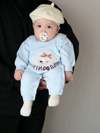 宝宝秋日温暖出行,柔软连体衣守护满分舒适! 秋冬季节孩子穿衣难?这款衣物保暖又好看!#母婴好物#宝妈推荐#秋季穿搭#婴幼儿服饰#秋冬穿搭新鲜感在线