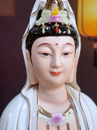 陶瓷摆件美到窒息,客厅瞬间高级感满满! 默默转身,不是失败,是优雅退场。!#陶瓷 #观音 #器物之美 #陶瓷摆件 #新中式与景德镇也太适配了