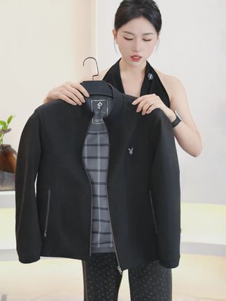 花花公子秋季上新啦!一百不到就能带走这款牛奶丝夹克#夹克外套 #品质男装 #秋季新品 #穿出高级感 #谁穿谁好看