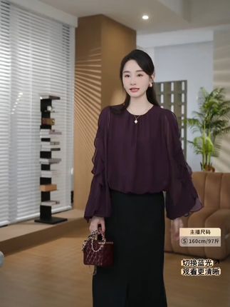 慢慢来,谁不是摸着生活长大的 #衬衫 #衬衫穿搭 #百搭上衣 #简约穿搭 #高级感穿搭