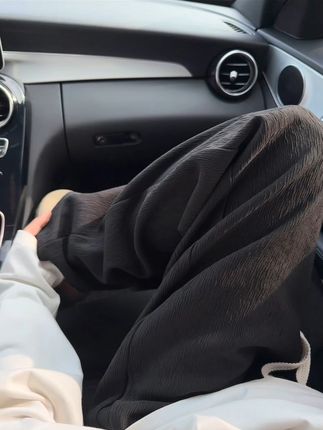 穿上这条垂感阔腿裤,秋天也能轻松时髦! 秋冬穿啥裤子?这款宽松舒适又百搭!#挑战中式美学穿搭天花板#虽然我长得一般但我穿搭不一般#更适合小个子的不露腿穿搭#搜索我的服装类型变装挑战#师兄今时不同往日了