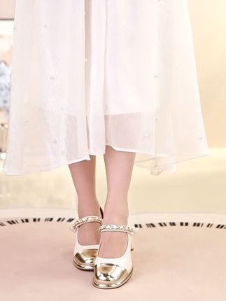 达芙妮新款女鞋 夏季粗跟玛丽珍 中跟工作单鞋带小香风气质 #高跟鞋 #小香风穿搭 #宝藏鞋子 #好鞋推荐 #爆款美鞋