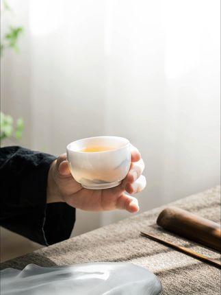 一杯远山清茶|寄托归途的诗和远方! #主人杯 #主人杯推荐 #主人杯单杯 #茶杯 #喝茶