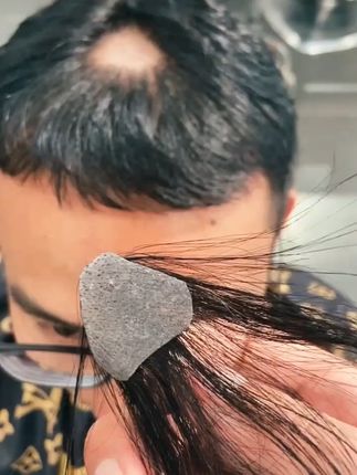 告别尴尬秃顶,隐形鬓角贴拯救你的自信瞬间! 头发少、秃顶烦恼多?这款产品帮你解决!#强烈推荐#假发#增加发量#逼真自然#假发片