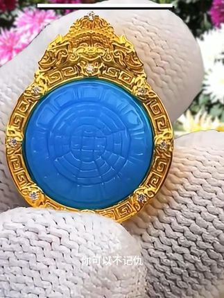 绝美绿松石吊坠,18K金镶嵌,气质提升不止一点点! 想买高品质饰品却没好选择?这款多样式项链帮你解决!