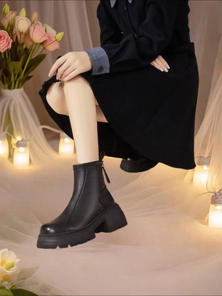 高跟厚底靴 4624607020#宝藏鞋子   #防滑耐磨   #久穿不累脚  #美鞋穿搭  #美式复古