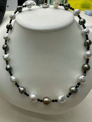 戴上澳白珍珠,每个瞬间都闪耀动人! 买不到好东西太闹心?试试这款高品质产品吧!#首饰分享 #仙女必备 #高级珠宝 #礼物推荐 #拿捏七夕仪式感的心动珠宝饰品