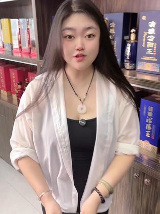 欠你个大人情! #搞笑视频 #卖酒人 #汾阳王
