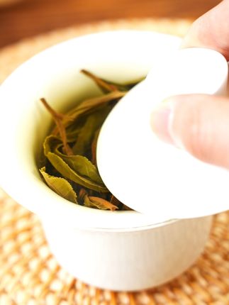 喜欢喝茶的朋友,看下咱家的冰岛生茶!支持正装试喝哦~ #冰岛古树茶 #普洱茶 #好物推荐🔥
