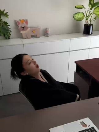 皮肤干燥?试试这瓶千年珍玉灵膏! 冬天手脚冰凉、容易感冒?试试这款滋补好物!#乡村美食满满的烟火气#一口入魂的夏日夜宵#邪修做饭交作业了#总有一种味道能让你想起故乡#三伏天正是喝紫苏饮的时候