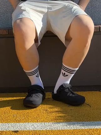 夏天解放双脚!新款乐福拖鞋,穿脱自由,还能免费退哦~ 今天下午两点到四点有活动!下单就送运费险!喜欢的别错过啦~#夏日通勤休闲穿搭 #夏日穿搭有这搭配公式就够了 #今日人设是都市丽人 #毫不费力的夏秋过渡穿搭 #不见得无袖就等于不好看