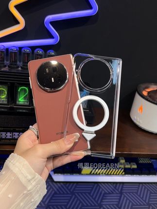 荣耀MagicV5玩家看过来!中轴后壳三选一:透明裸感/支架 荣耀MagicV5玩家看过来!中轴后壳三选一:透明裸感/支架追剧/磁吸生态,极简设计不厚重 #折叠屏黑科技 #荣耀magicv5手机壳