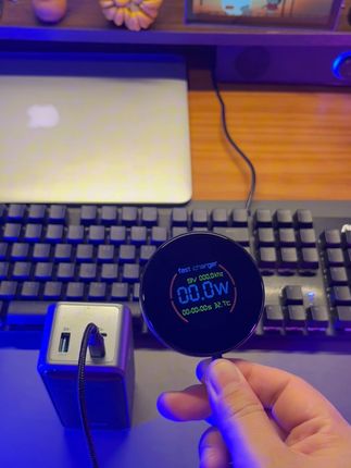 手机没电?看看这款磁吸数显充电,轻松吸附,轻松充电🔋 #数码科技# 磁吸充电数显#磁吸数据线 