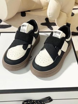 孩子上学穿这双板鞋,舒适又百搭! #哎呦喂你鞋真好看 #童鞋 #童鞋好物推荐 #早秋新款