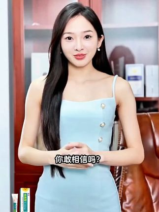 这种大小的疣多出现在年轻人身上,大家一定要重视!#扁平疣 #丝状疣 #脖子上的小肉粒 #丝状疣祛除 #肉刺瘊子肉粒怎么祛除