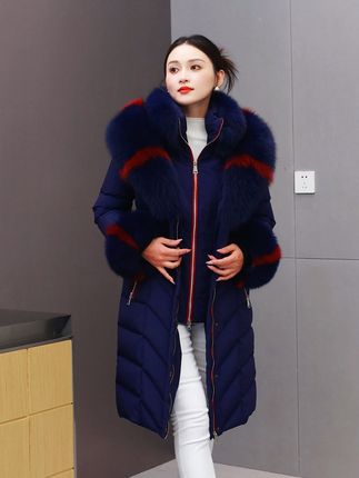 冬天再也不怕冷!轻奢大毛领羽绒服,穿出温暖与气质 冬天怕冷又想时尚?这款保暖外套帮你解决难题!
