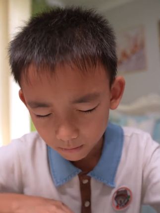 绘本共读温馨灯,亲子阅读更投入Q 温馨色温调节,让亲子阅读时光更美好#亲子阅读 #绘本时光