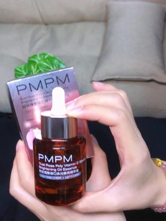 你要是想在短时间内素颜也能有一个质的飞跃,那你就用这个#pmpm玫瑰精油 #pmpm  #精油 #护肤