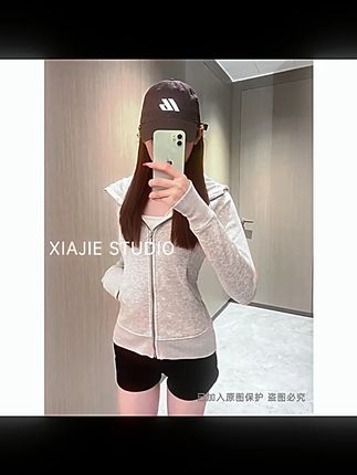 修身卫衣外套连帽女上衣2025新款春秋显瘦百搭早秋薄款出游服装女#女士卫衣 #春秋新款 #修身显瘦 #连帽外套 #出游服装
