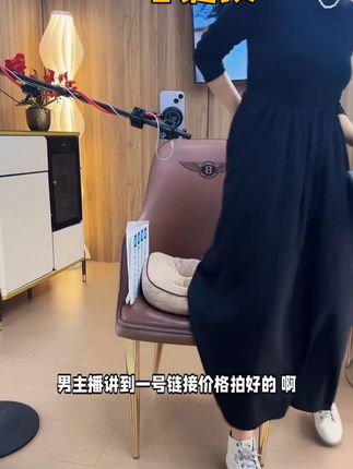 高帮鞋2025新款春秋女鞋马丁靴真皮软底小白鞋百搭平底百搭短 高帮鞋2025新款春秋女鞋马丁靴真皮软底小白鞋百搭平底百搭短靴+一号链接好物大促,速来抢购!