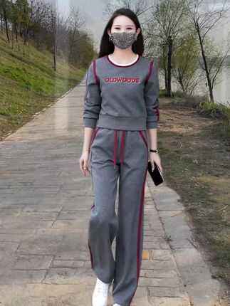 春秋季新款套装女,时尚百搭,简约有型,穿出好身材,年轻有活力#休闲运动套装 #时尚套装 #减龄显瘦套装 #秋季新款套装