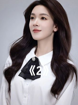 董事长去给助理庆祝喜得女儿,结果却意外发现,助理竟然是自己失散多年的儿子。