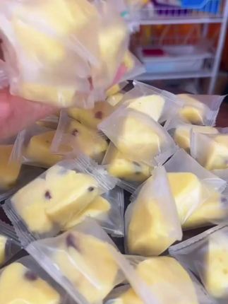 牛奶鲜酪 #牛奶鲜酪 #奶制品 #牛奶 #零食
