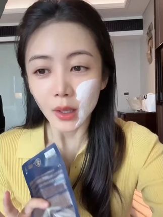 毛孔粗大的,各种坑坑洼洼的,有红丝丝的,喜欢素颜出门的姐妹们,刷酶赶紧安排起来把,越刷越惊人,脸蛋嫩到不用妆#好物推荐 #仙女必备 #刷酶 #变美 #护肤