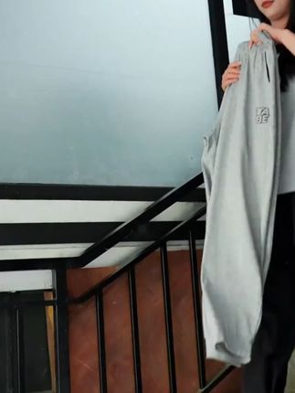 这是一款小猪家薄利多销的裤子,质量有保障,不喜欢还有运费险 #大童长裤  #胖童长裤  #男童长裤  #小猪托尼胖童装  1