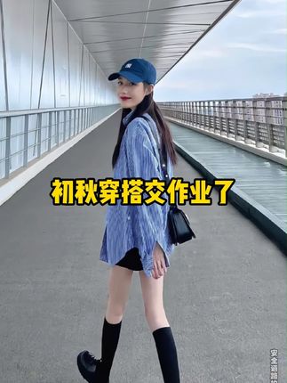 还有什么比压力袜更修饰腿型的!喜欢穿短裙但小腿粗的姐妹,一定要把短袜换成这双#压力袜#显瘦穿搭