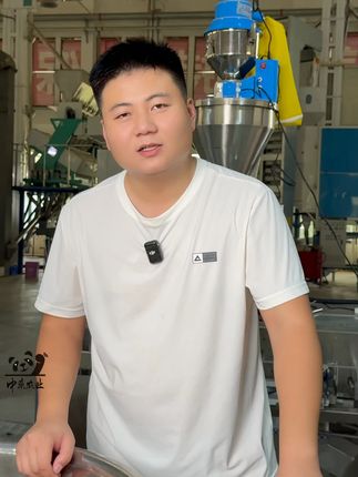 这就是很多老乡都在种的高产高油还抗倒的油菜品种。 #高产油菜 #油菜种子 #渝黄21 #种植大户