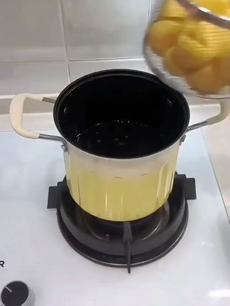 【高颜值】升级款奶呼呼多功能炸炸壶家用省油防溅防烫油炸锅带滤网 #多功能炸锅 #省油防溅 #家用油炸 #带滤网设计 #高颜值