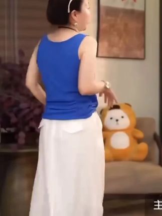 【广州微姐】夏季时尚简约通勤百搭纯色打底针织背心62853 【广州微姐】夏季时尚简约通勤百搭纯色打底针织背心62853#夏季新款 #显瘦穿搭 #面料舒适透气 #穿出高级感 #显瘦遮肉