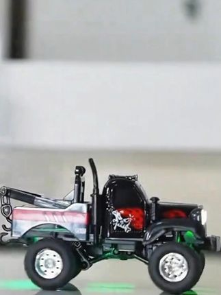 桌面微型1:64合金遥控救援车,主打救援拖拽和小车救援场景 搭配!#玩具 #男孩玩具 #汽车模型收藏 #模玩 #遥控车