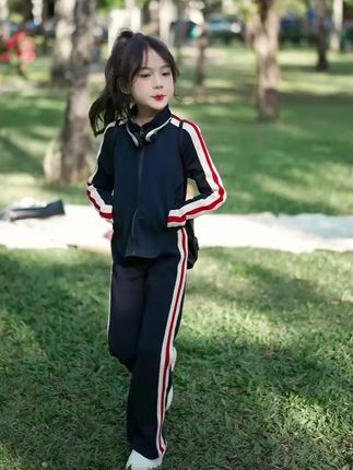 2025春秋新款童装女童套装,6 - 12岁运动休闲风超潮! #童装两件套 #春秋新款童装 #女童童装套装 #6 12岁套装 #6 12岁童装