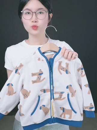 摇粒绒小外套给宝贝来一件吧#戴维贝拉 #萌宝穿搭 #秋季穿搭