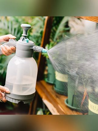 清洁浇花小喷壶新款打药浇水神器喷水壶洒水气压式养花家用喷雾器#小喷壶 #清洁神器 #浇花工具 #气压式喷壶 #家用喷雾器