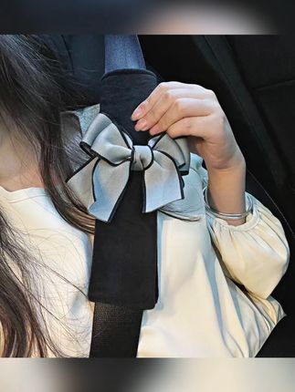 简约蝴蝶结汽车安全带护肩套女车载安全带保护套防勒车内装饰通用#汽车安全带 #护肩套 #女士专用 #车内装饰 #防勒好物