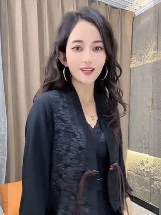 #早秋外套 #新款上新 #国风服饰 @抖音小助手 #谁穿谁好看# 质量嘎嘎好 #百搭不过时# 气质国风